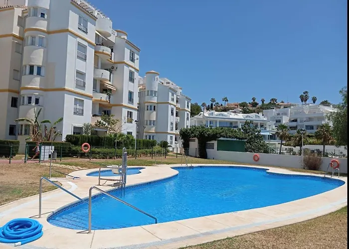 1 Bedroom Apartment Near The Beach